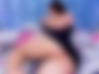 valerysultryst's Live Sex Cam Show