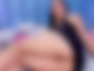 valerysultryst's Live Sex Cam Show
