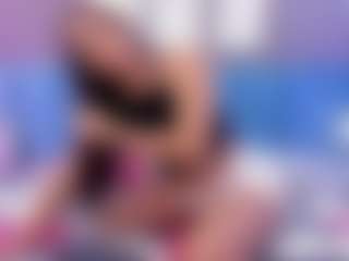 valerysultryst's Live Sex Cam Show