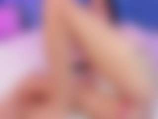 valerysultryst's Live Sex Cam Show