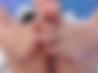 valerysultryst's Live Sex Cam Show