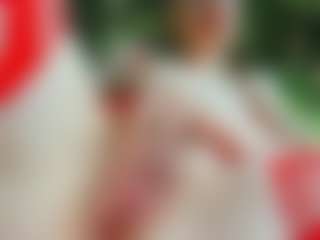 SansaStaark's Live Sex Cam Show