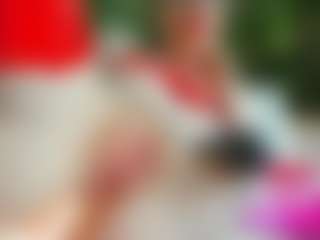 Live cam show with SansaStaark - Red Hair on sexytreat.net