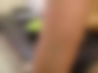 cocksuckingslut's Live Sex Cam Show