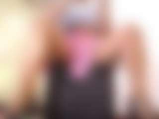 cocksuckingslut's Live Sex Cam Show