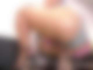 cocksuckingslut's Live Sex Cam Show