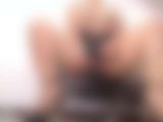 cocksuckingslut's Live Sex Cam Show