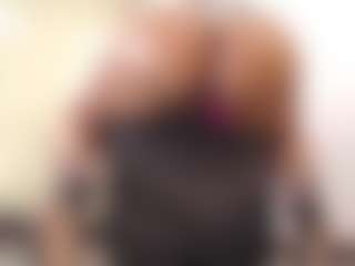 cocksuckingslut's Live Sex Cam Show