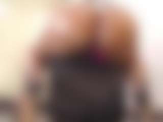 cocksuckingslut's Live Sex Cam Show