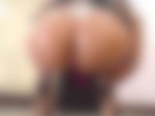 cocksuckingslut's Live Sex Cam Show