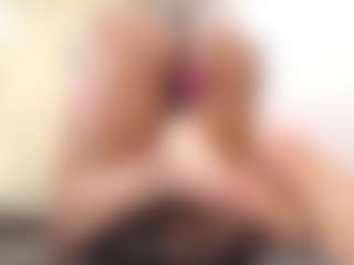 cocksuckingslut's Live Sex Cam Show