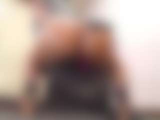 cocksuckingslut's Live Sex Cam Show