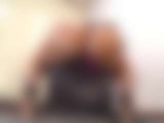 cocksuckingslut's Live Sex Cam Show