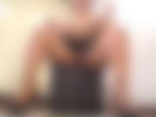 cocksuckingslut's Live Sex Cam Show