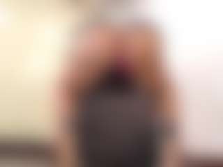 cocksuckingslut's Live Sex Cam Show
