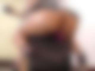 cocksuckingslut's Live Sex Cam Show