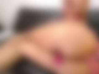 cocksuckingslut's Live Sex Cam Show