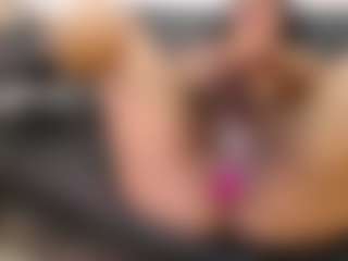 cocksuckingslut's Live Sex Cam Show