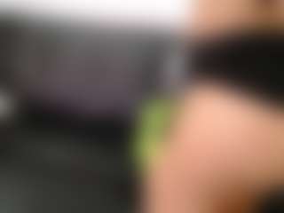 cocksuckingslut's Live Sex Cam Show