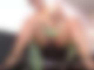 cocksuckingslut's Live Sex Cam Show