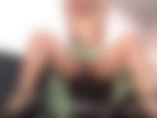 cocksuckingslut's Live Sex Cam Show