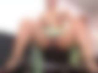 cocksuckingslut's Live Sex Cam Show