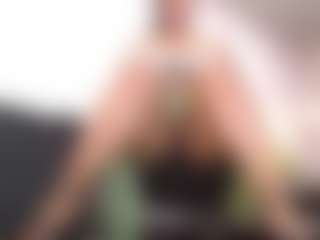 cocksuckingslut's Live Sex Cam Show
