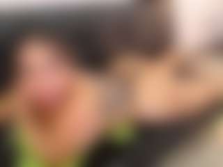 cocksuckingslut's Live Sex Cam Show