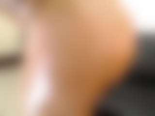 cocksuckingslut's Live Sex Cam Show