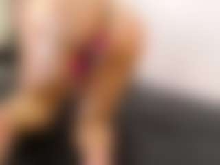 cocksuckingslut's Live Sex Cam Show