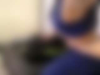 cocksuckingslut's Live Sex Cam Show