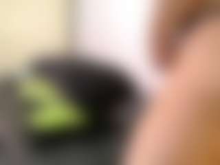 cocksuckingslut's Live Sex Cam Show