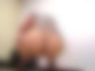cocksuckingslut's Live Sex Cam Show