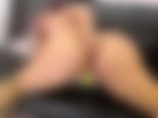 cocksuckingslut's Live Sex Cam Show