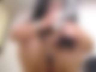 cocksuckingslut's Live Sex Cam Show