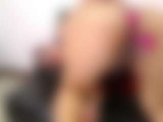 cocksuckingslut's Live Sex Cam Show