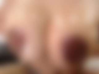 cocksuckingslut's Live Sex Cam Show