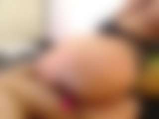 cocksuckingslut's Live Sex Cam Show