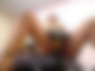 cocksuckingslut's Live Sex Cam Show