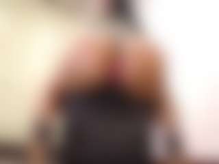 cocksuckingslut's Live Sex Cam Show