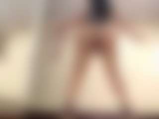 cocksuckingslut's Live Sex Cam Show