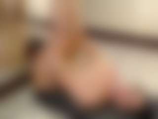 cocksuckingslut's Live Sex Cam Show