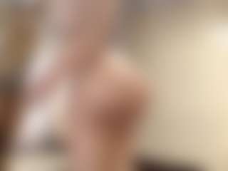 cocksuckingslut's Live Sex Cam Show
