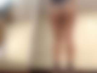 cocksuckingslut's Live Sex Cam Show