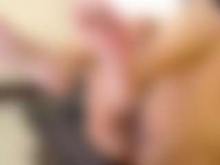 cocksuckingslut's Live Sex Cam Show