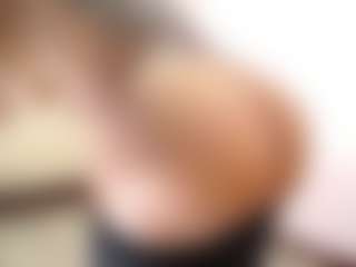 cocksuckingslut's Live Sex Cam Show