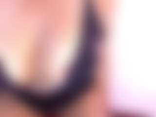 cocksuckingslut's Live Sex Cam Show