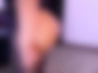cocksuckingslut's Live Sex Cam Show