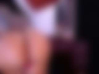 Live cam show with cocksuckingslut - Brown Eyes on Camsoda