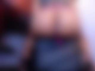 cocksuckingslut's Live Sex Cam Show